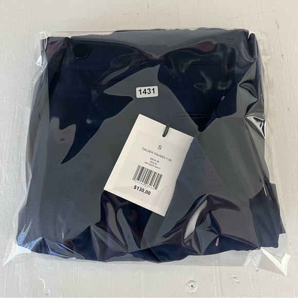 Onia Calder Swim Trunk Shorts Size Small NWT Solid Deep Navy - Picture 7 of 8